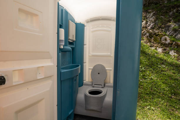 Portable bathroom rental in Blue Mound, TX